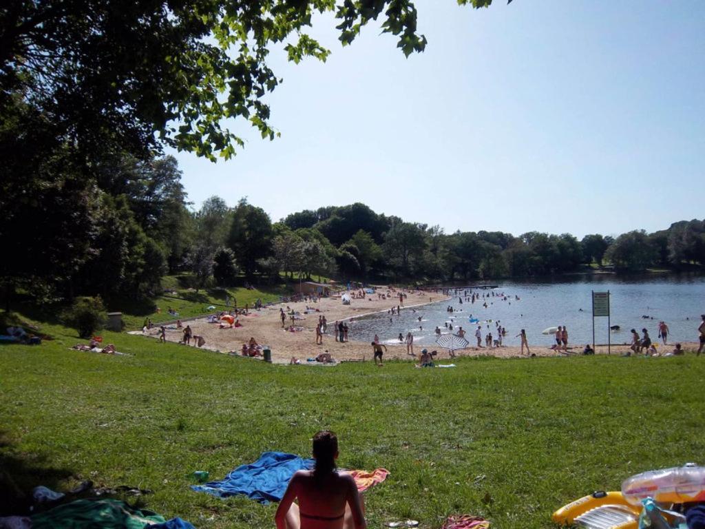 Les Gites Du Gauliat Espartignac Esterno foto