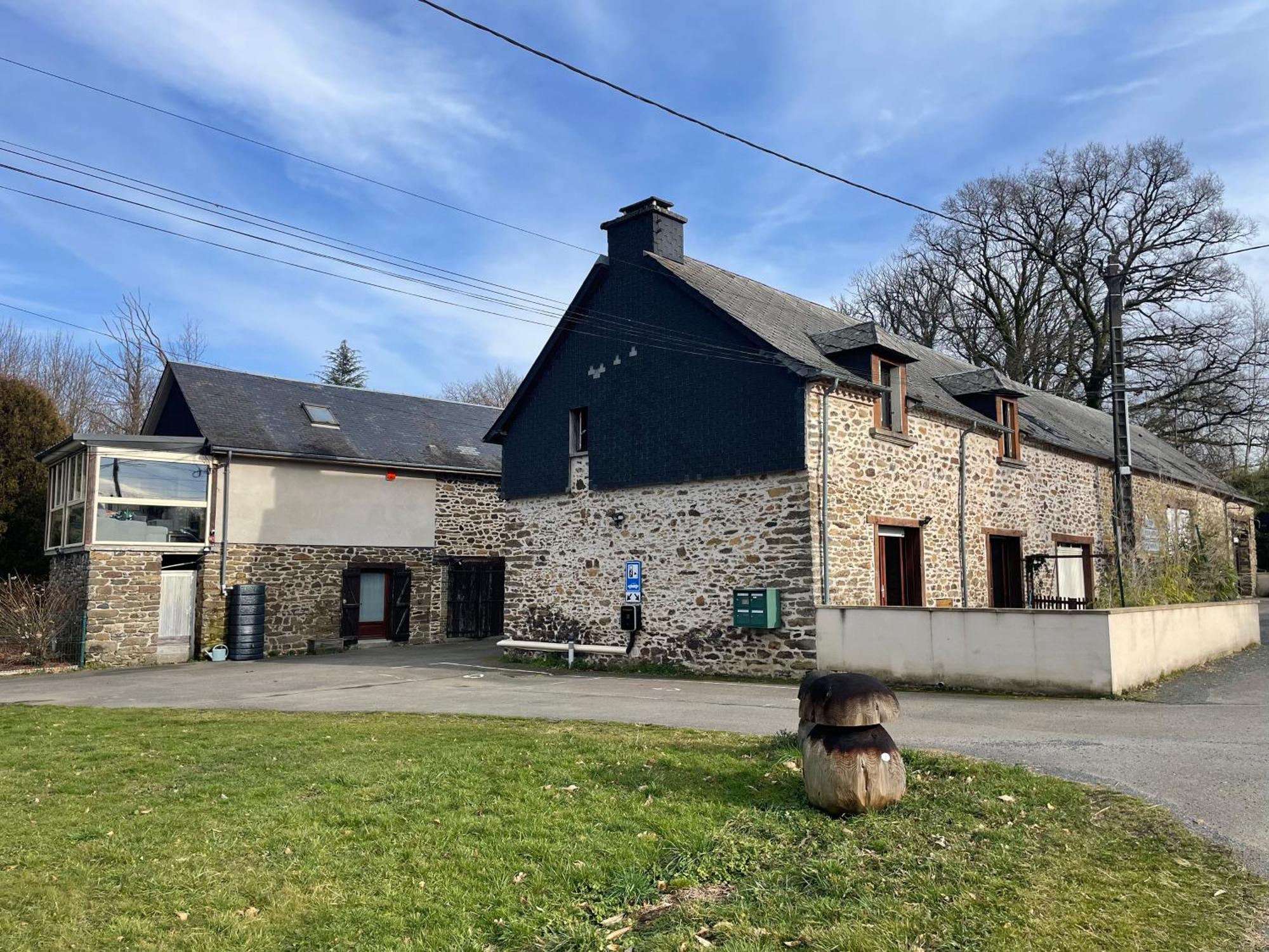 Les Gites Du Gauliat Espartignac Esterno foto