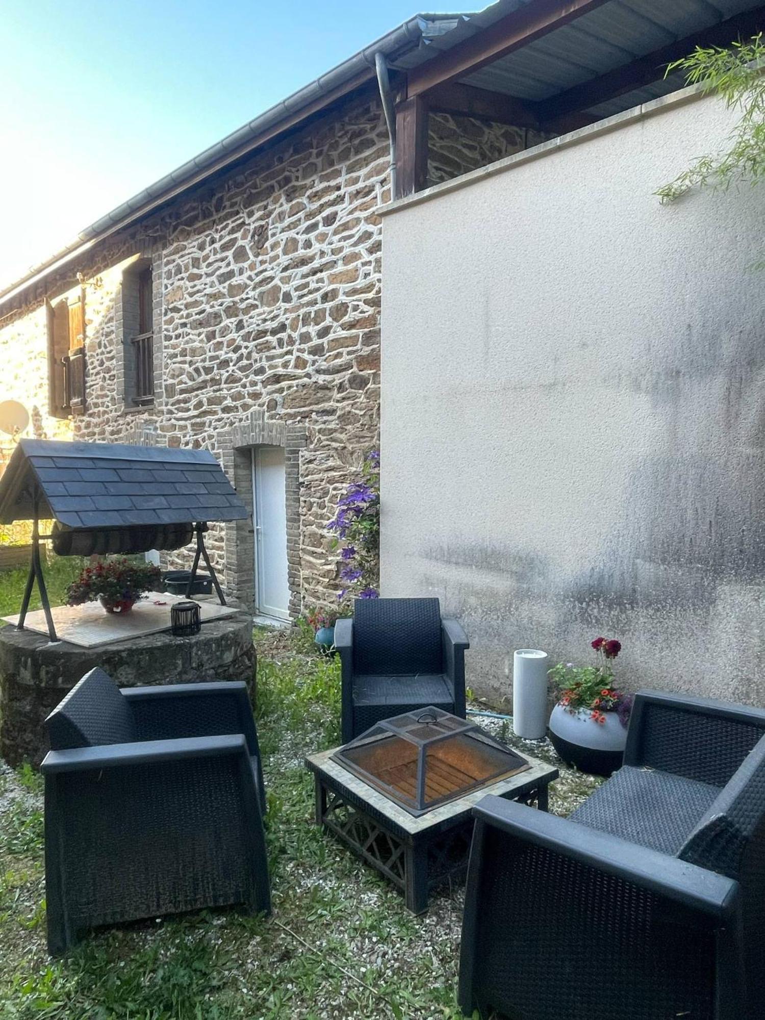 Les Gites Du Gauliat Espartignac Esterno foto